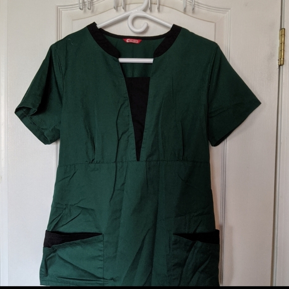 3/$30 Empire Waist Fitted Scrub Top - Picture 5 of 6